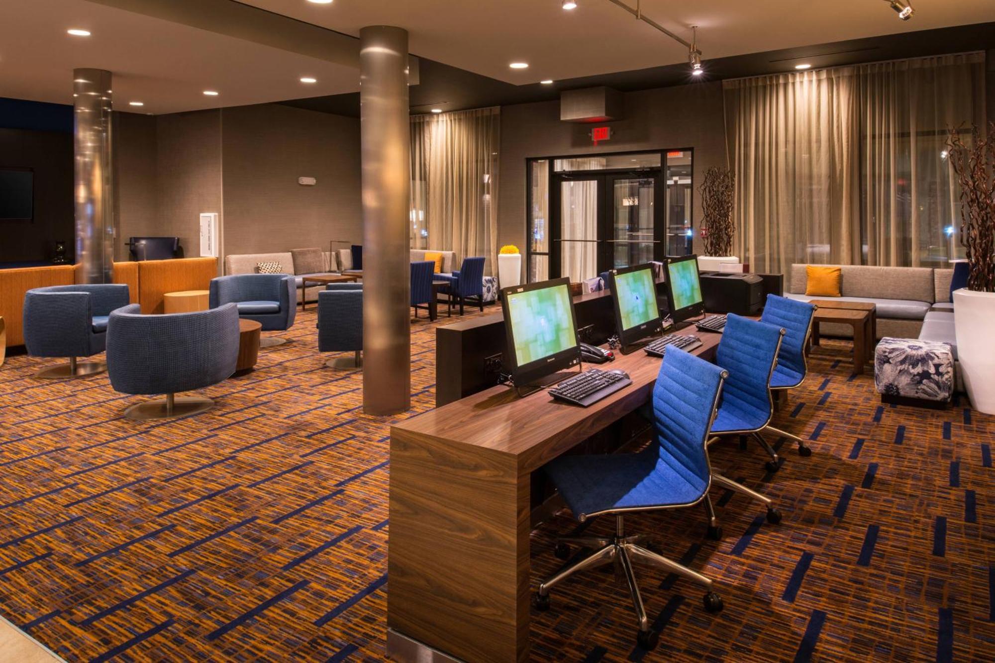 Courtyard By Marriott Jacksonville Exterior foto