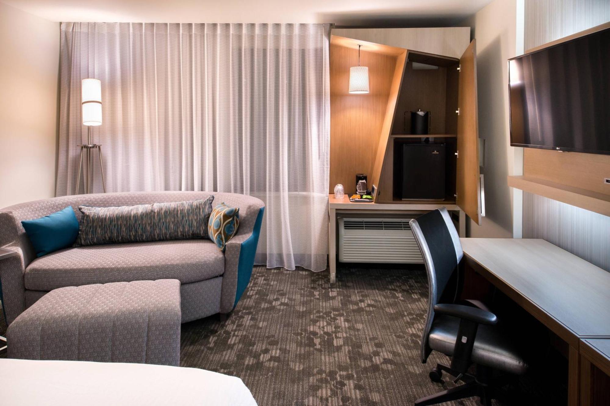 Courtyard By Marriott Jacksonville Exterior foto